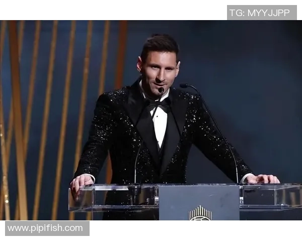 被遗忘的绿茵传奇：那些被封存的足球明星背后的故事与荣耀